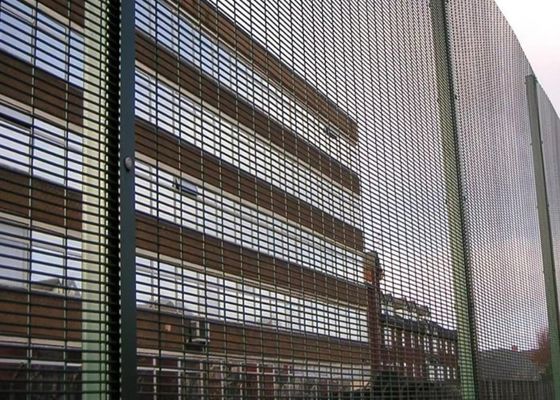 8 # 358 مكافحة تسلق شبكة سلكية 13x75mm حفرة المجلفن لحام ورقة مقاومة الصدأ