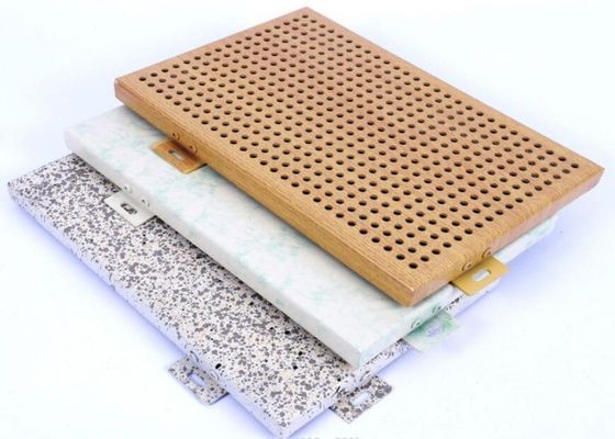 المضادة للرطوبة مثقبة الألومنيوم واجهة لوحة طلاء الفلوروكربون