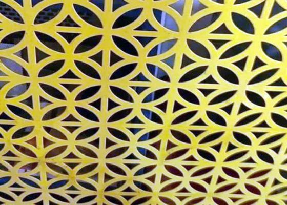 المنطقة المفتوحة العالية الشبكة الفولاذية المثقوبة الصفائح الطلاء PVC الزخرفة الحفرة حجم 0.1mm