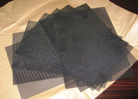 ثقوب مربعة أو مستطيلة شبكة سلكية منسوجة 0.15-5.5mm قطر السلك 0.2-2.5m العرض