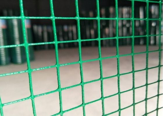 لوحة السياج الحديدية المصفوفة مع طبقة PVC