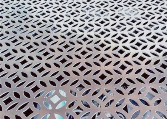 صفائح معدنية مثقبة قابلة للتخصيص في تطبيقات متعددة