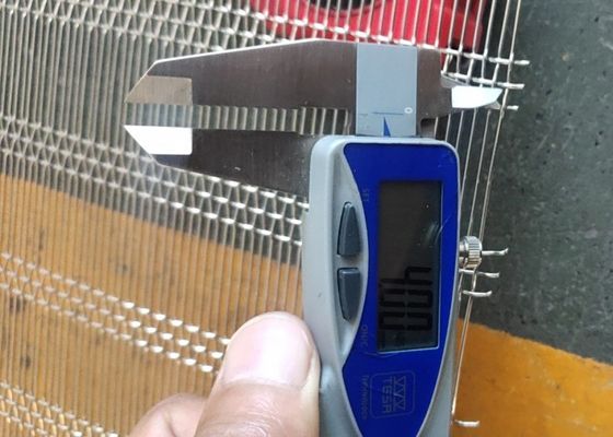 شبكة الفولاذ المقاوم للصدأ الشبكة المتعددة الاستدامة من 4 إلى 635 شبكة طول الشبكة 1m-300m