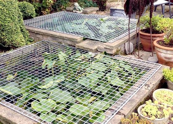 تقنية اللحام البقعي لشبك الأسلاك الملحومة بعرض قابل للتخصيص وسطح مجلفن كهربائيًا لحماية متينة