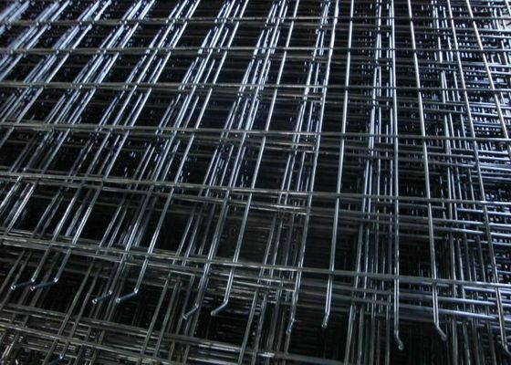 4 حجم الافتتاح ألواح شبكة الأسلاك المطاومة 100mm X 100mm حجم الشبكة قوة عالية