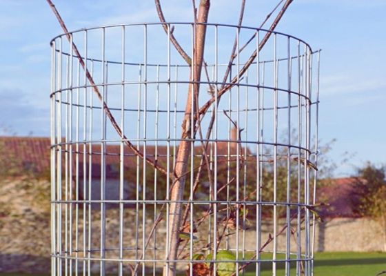 تقنية اللحام البقعي لشبك الأسلاك الملحومة بعرض قابل للتخصيص وسطح مجلفن كهربائيًا لحماية متينة